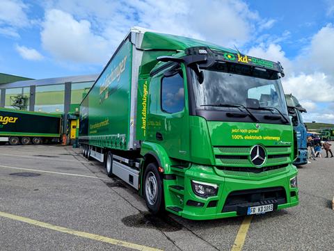 eActros 300 karldischinger logistikdienstleister