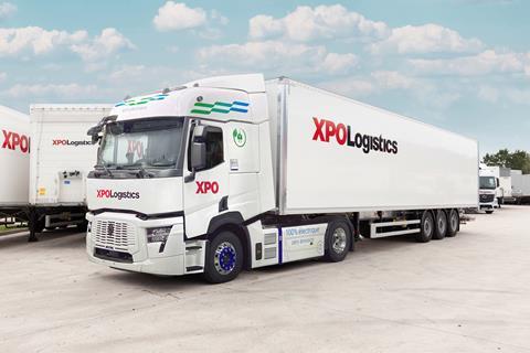 Tracteur électrique XPO Logistics_0